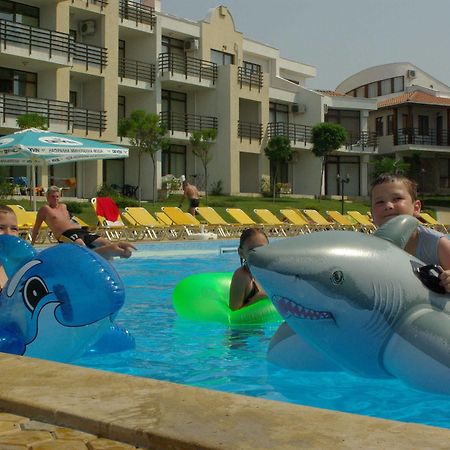 Diamond Apartments Sveti Vlas Bagian luar foto