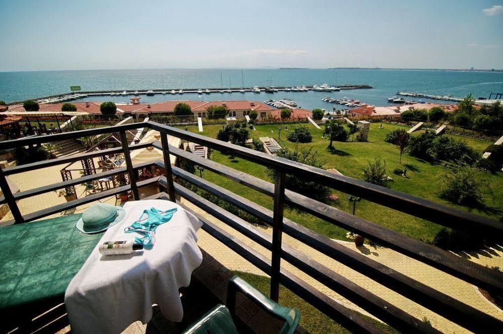 Diamond Apartments Sveti Vlas Bagian luar foto