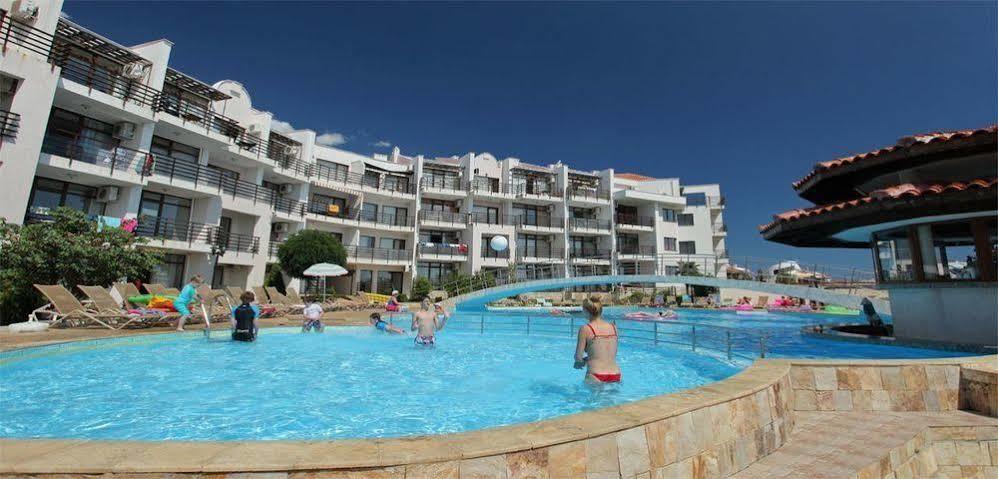Diamond Apartments Sveti Vlas Bagian luar foto
